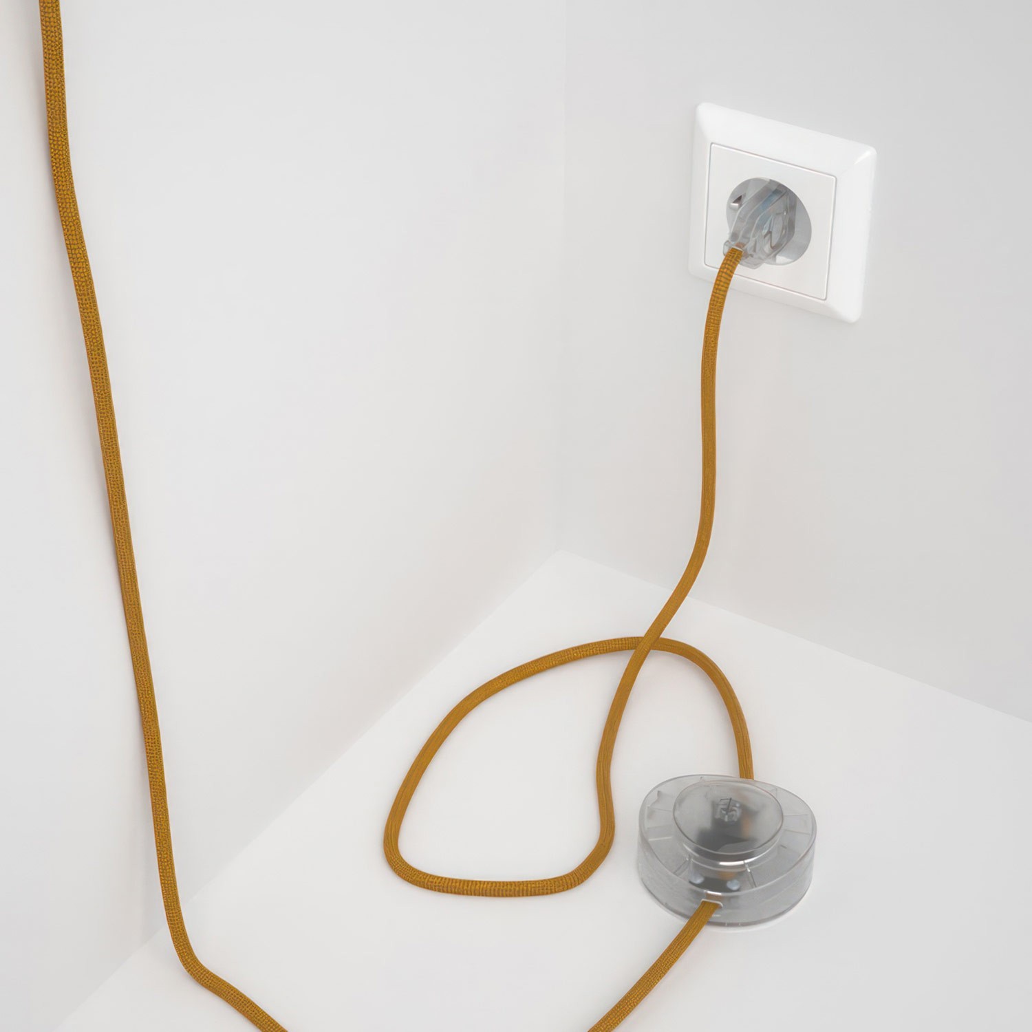 Wiring Pedestal, RM05 Gold Rayon 3 m. Choose the colour of the switch and plug.