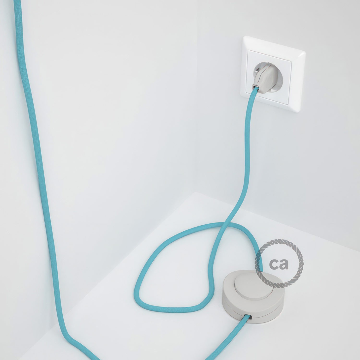 Wiring Pedestal, RM17 Baby Blue Rayon 3 m. Choose the colour of the switch and plug.