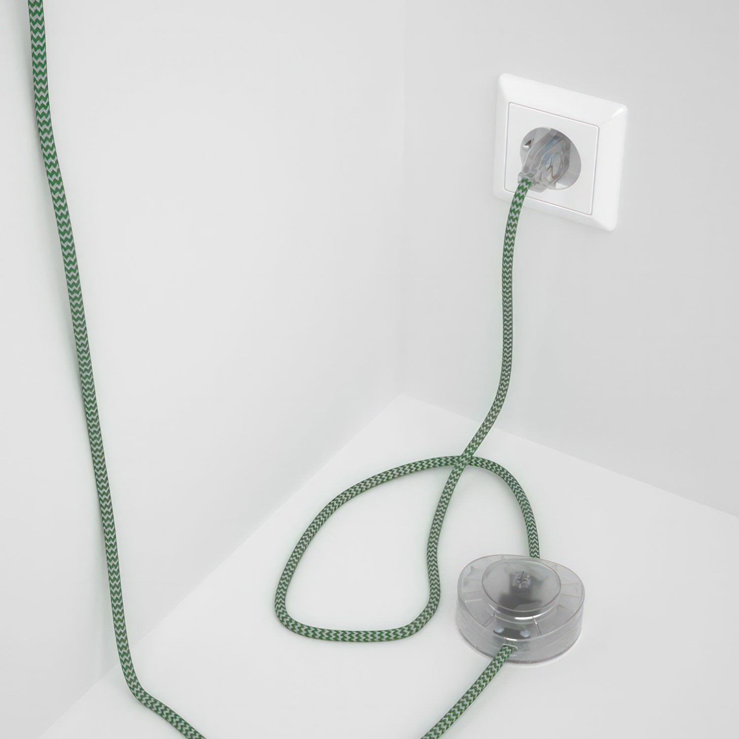 Wiring Pedestal, RZ06 Green ZigZag Rayon 3 m. Choose the colour of the switch and plug.