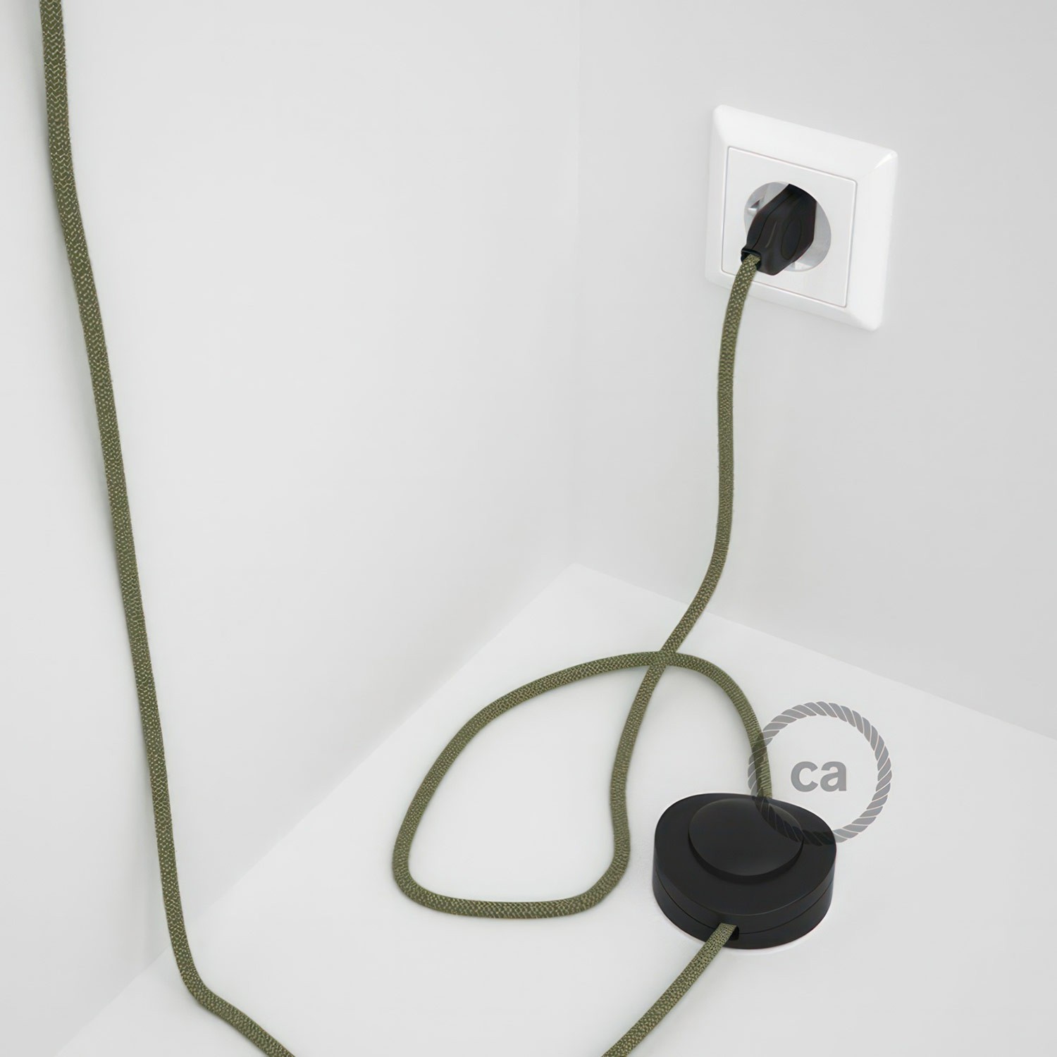 Wiring Pedestal, RD72 Thyme Green Stripes Cotton and Natural Linen 3 m. Choose the colour of the switch and plug.