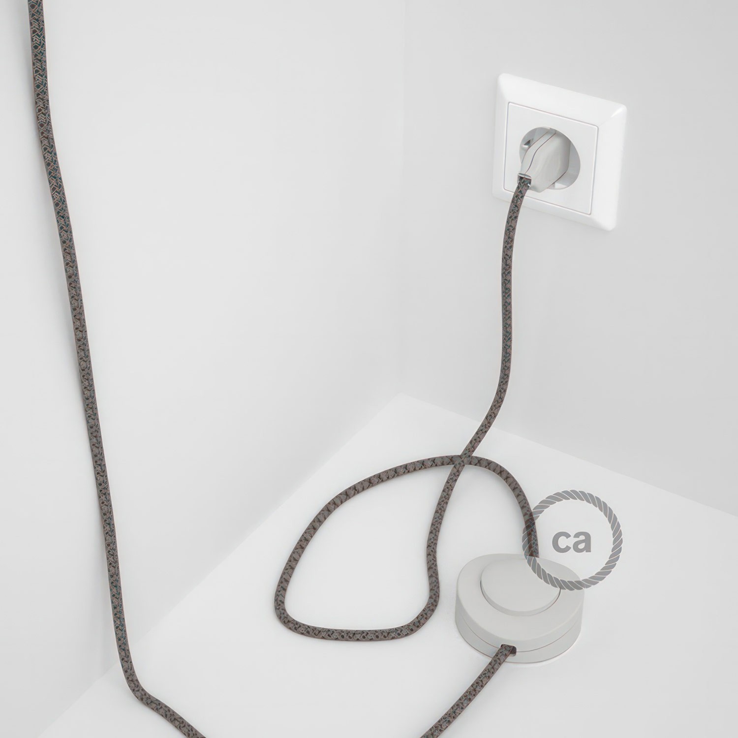 Wiring Pedestal, RD64 Anthracite Diamond Cotton and Natural Linen 3 m. Choose the colour of the switch and plug.