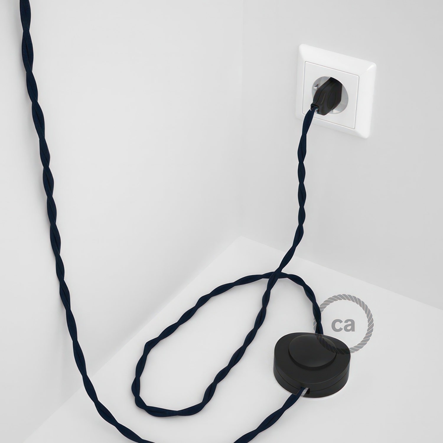 Wiring Pedestal, TM20 Dark Blue Rayon 3 m. Choose the colour of the switch and plug.