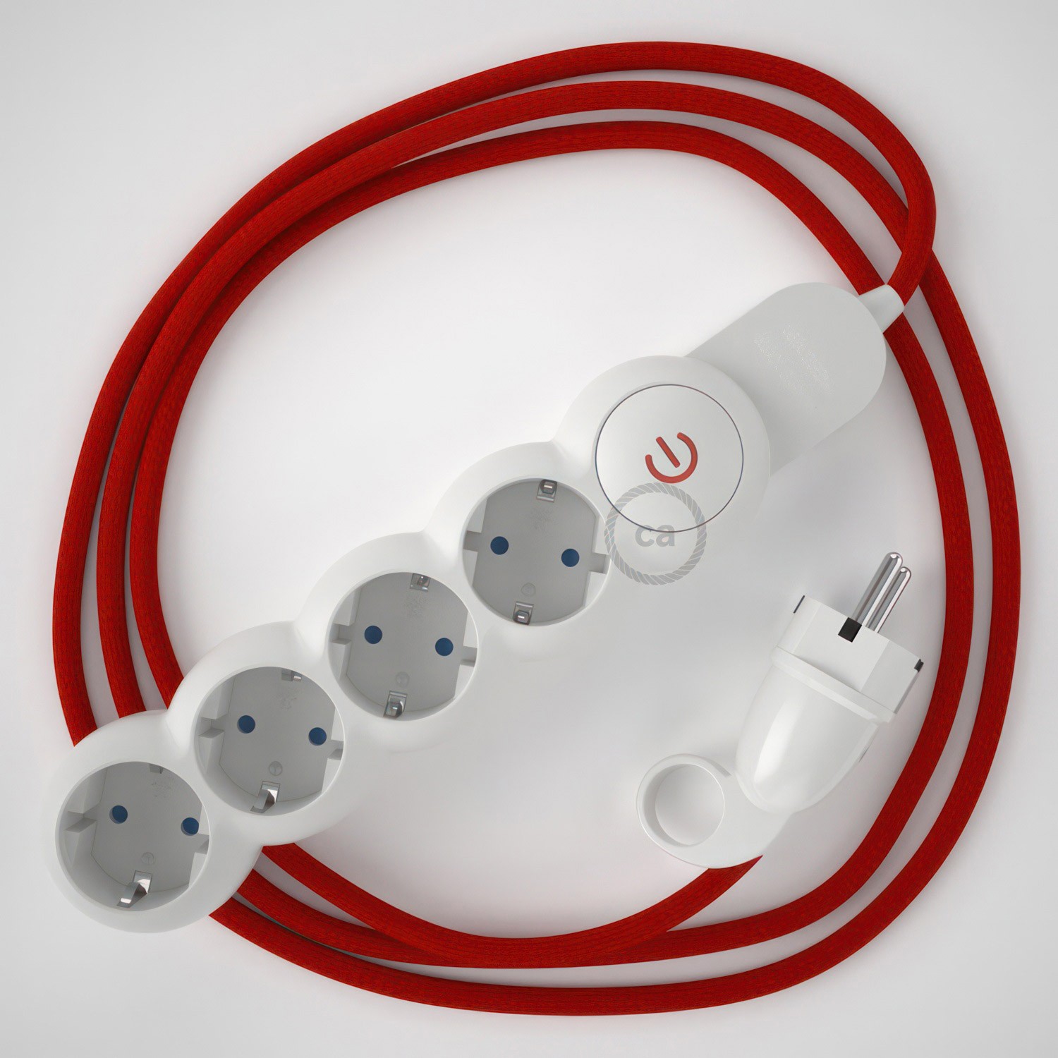 Multienchufe alemán con cable en tejido colorado efecto seda Rojo RM09 y clavija Schuko con anillo comfort