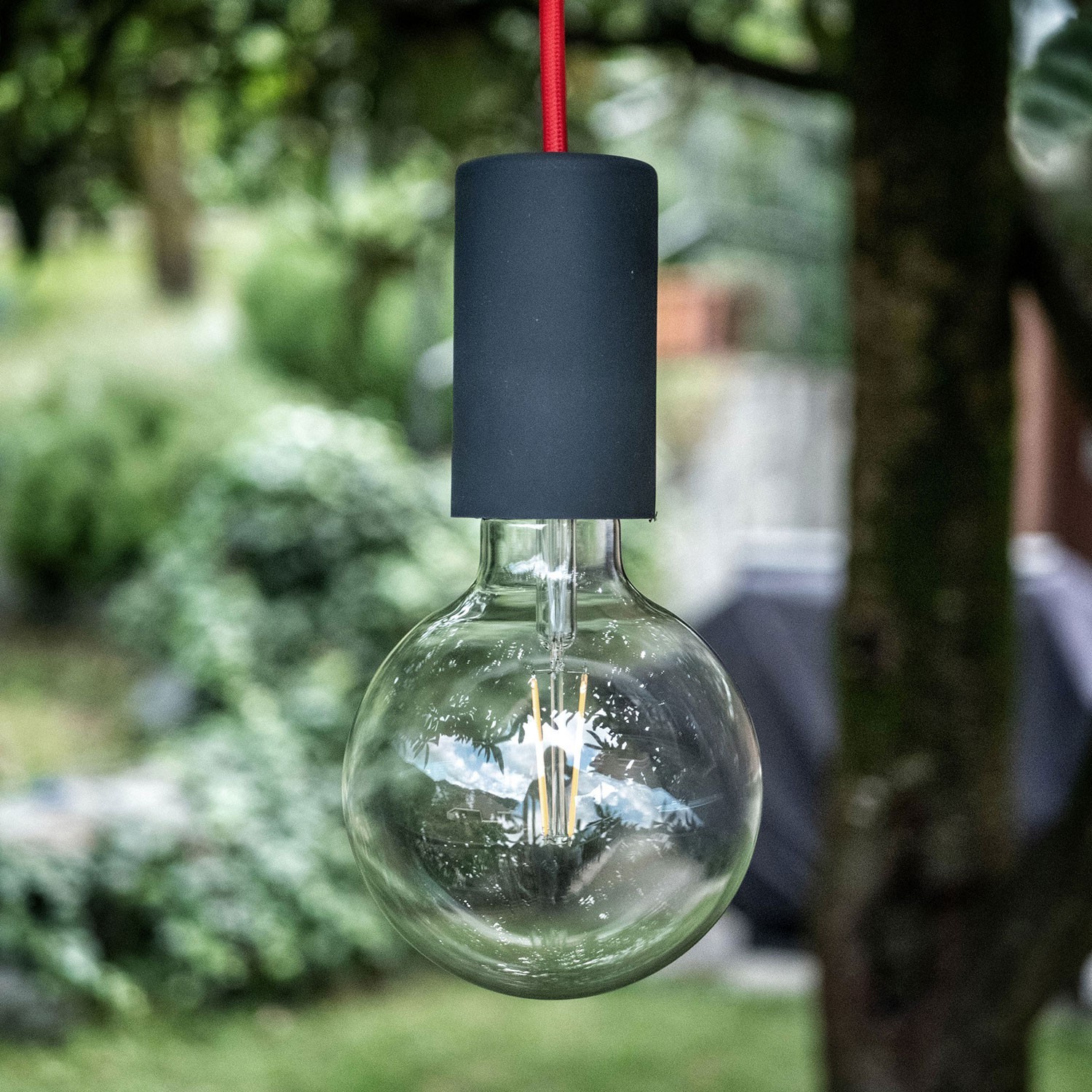 EIVA ELEGANT Outdoor pendant lamp with 5 mt textile cable, decentralizer, ceiling rose and lamp holder IP65 water resistant