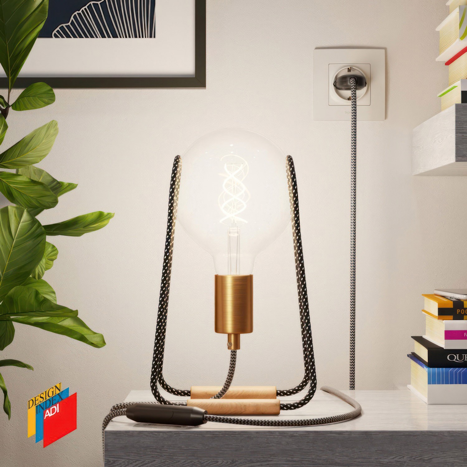 Taché Metal, lámpara de mesa con cable textil, interruptor y clavija de 2 polos