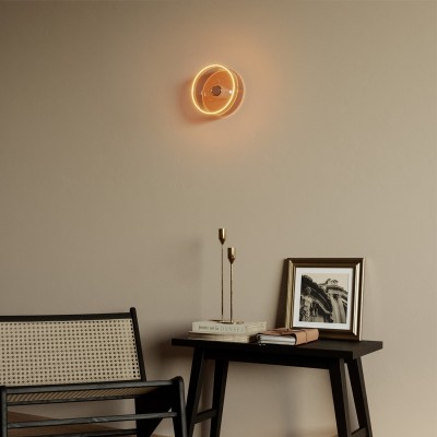 Wall lamp with smoky Ghost bulb