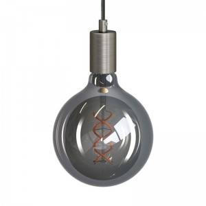 Lámpara colgante hecha en Italia con cable textil, bombilla y acabados metálicos