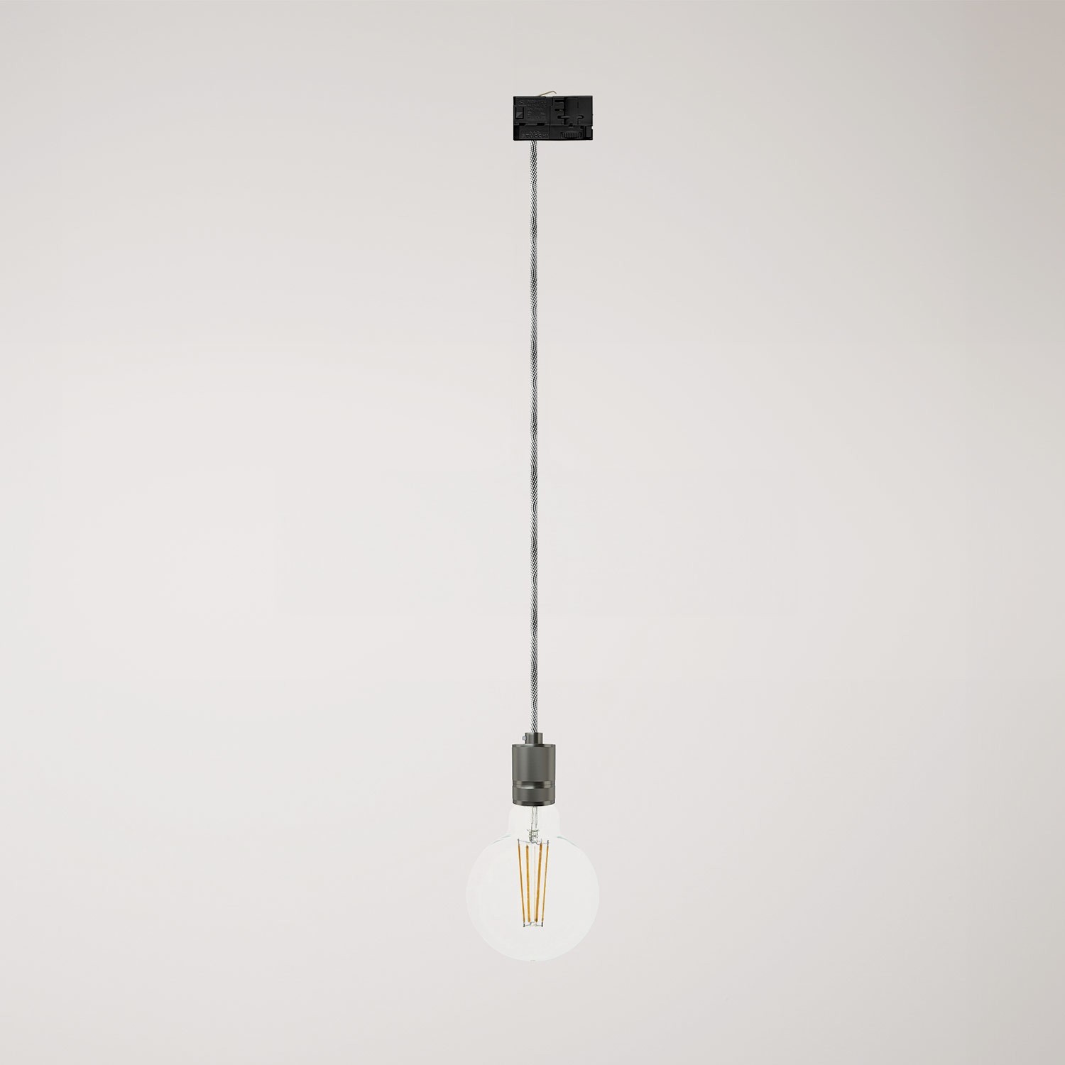 Suspension lamp with knurled aluminium lamp holder for tracks