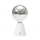 Lámpara portátil recargable Cabless01 con bombilla globo media esfera plateada