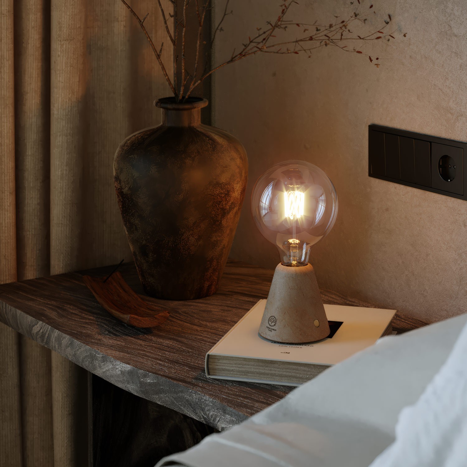 Portable and rechargeable Cabless01 Lamp with bulb - customizable (min 20 pieces)